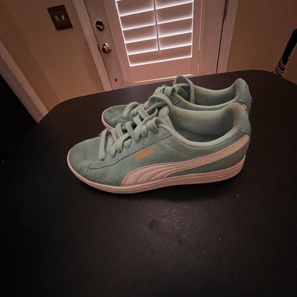 Puma size 6 mint suede classic shoes - Picture 7 of 11